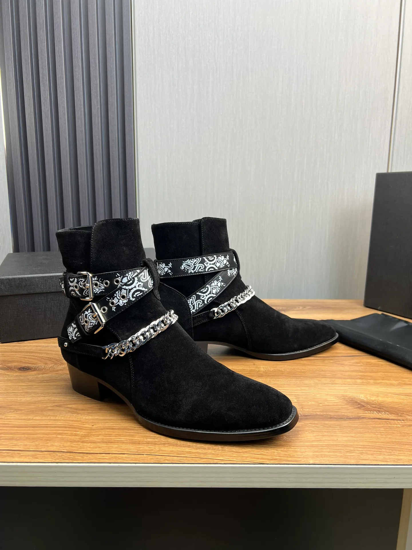 Ботинки Мужские Saint Laurent 1261435