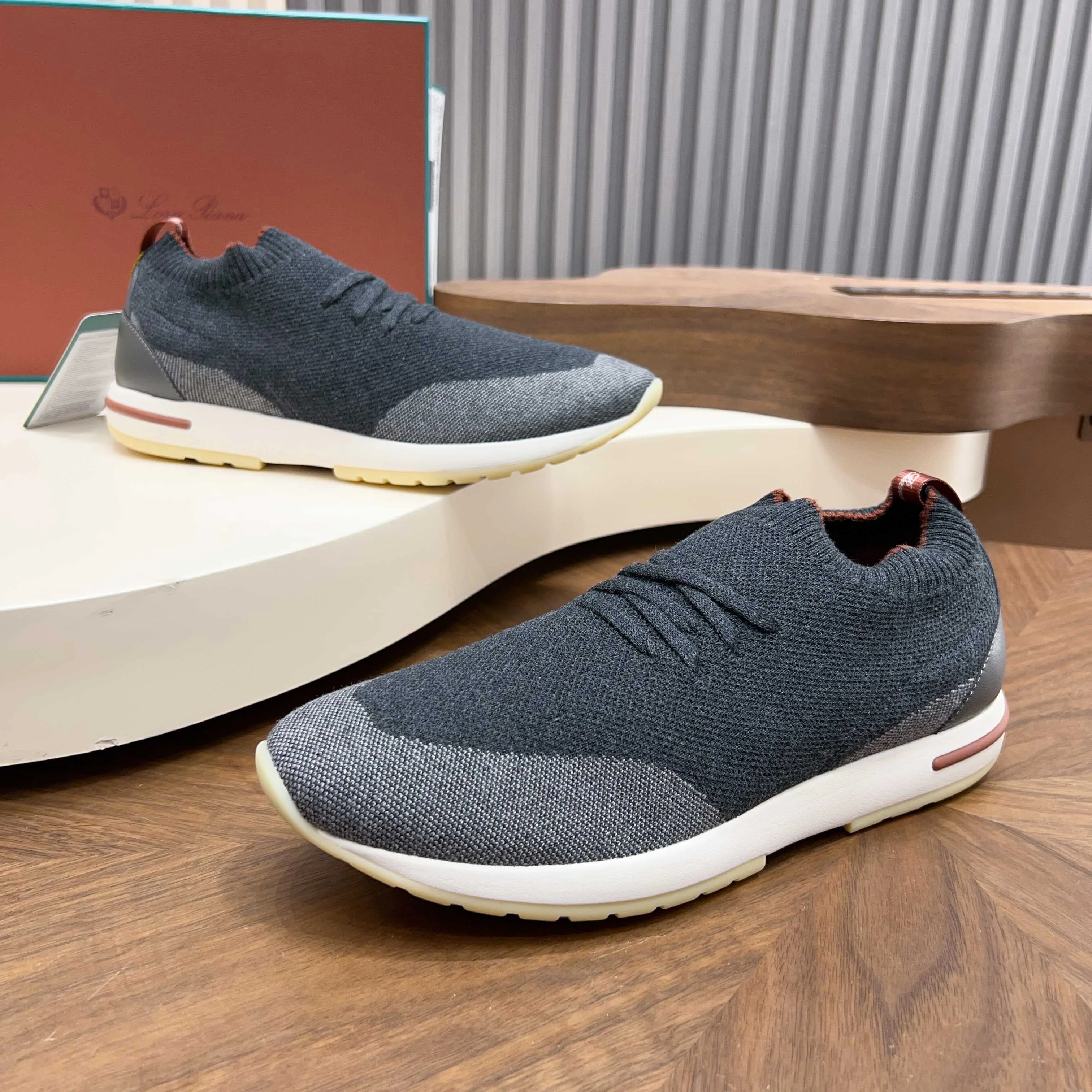 Кроссовки Мужские Loro Piana 18250747