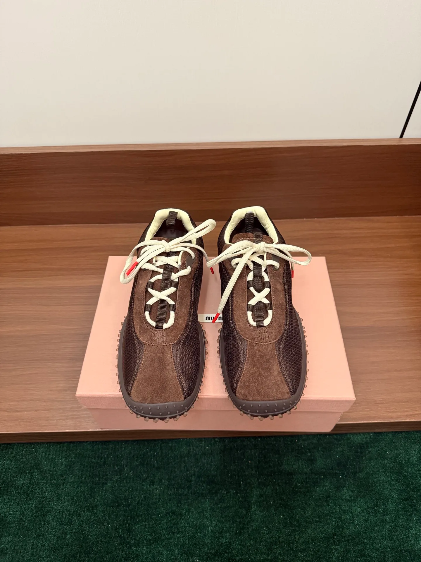 Кроссовки Женские Miu Miu 18042058