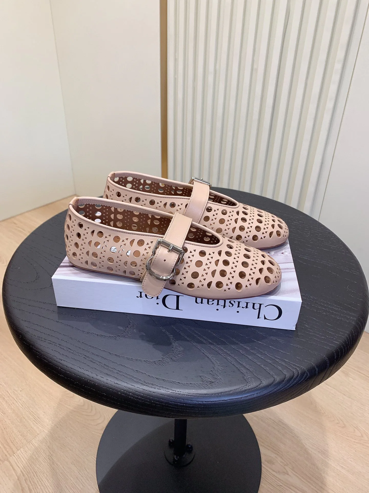 Балетки Женские Alaia 2585613