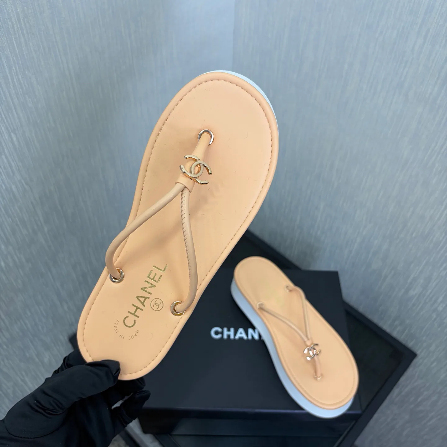 Шлепанцы Женские Chanel 13581885