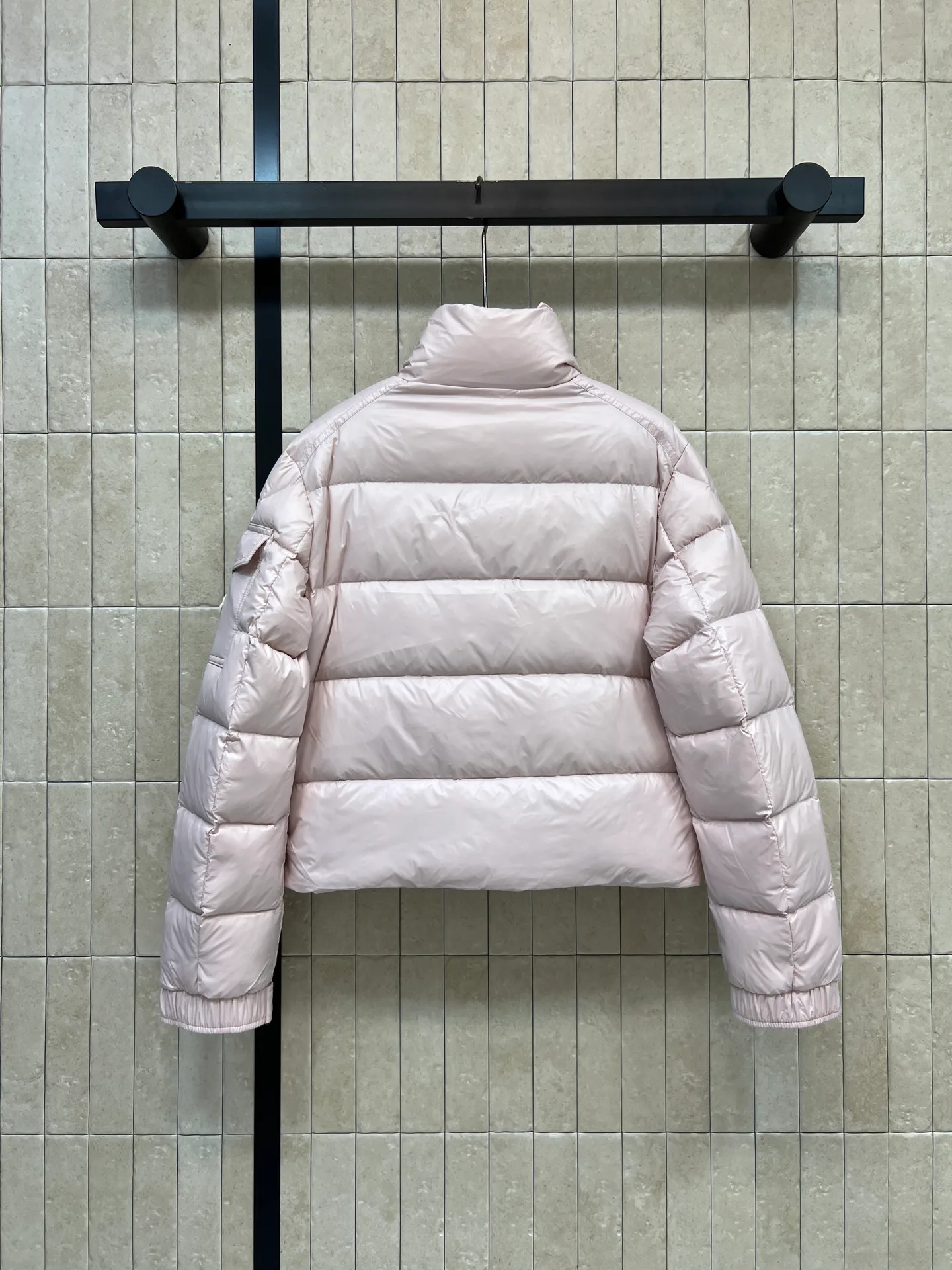 Куртки И Пуховики Женские Moncler 19337211