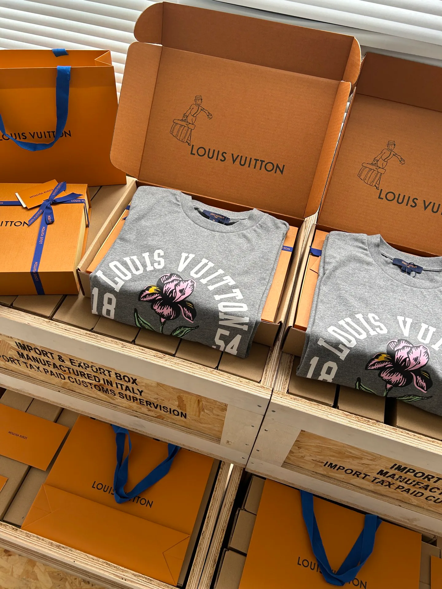 Футболки Мужские Louis Vuitton 12839700