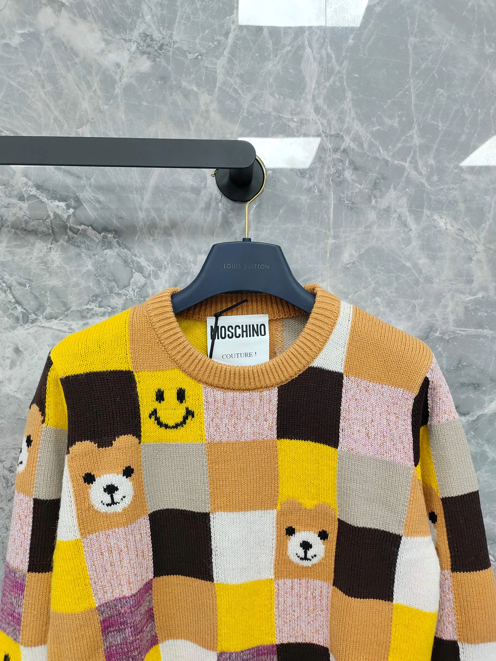 Джемперы И Свитеры Женские Moschino 17954439