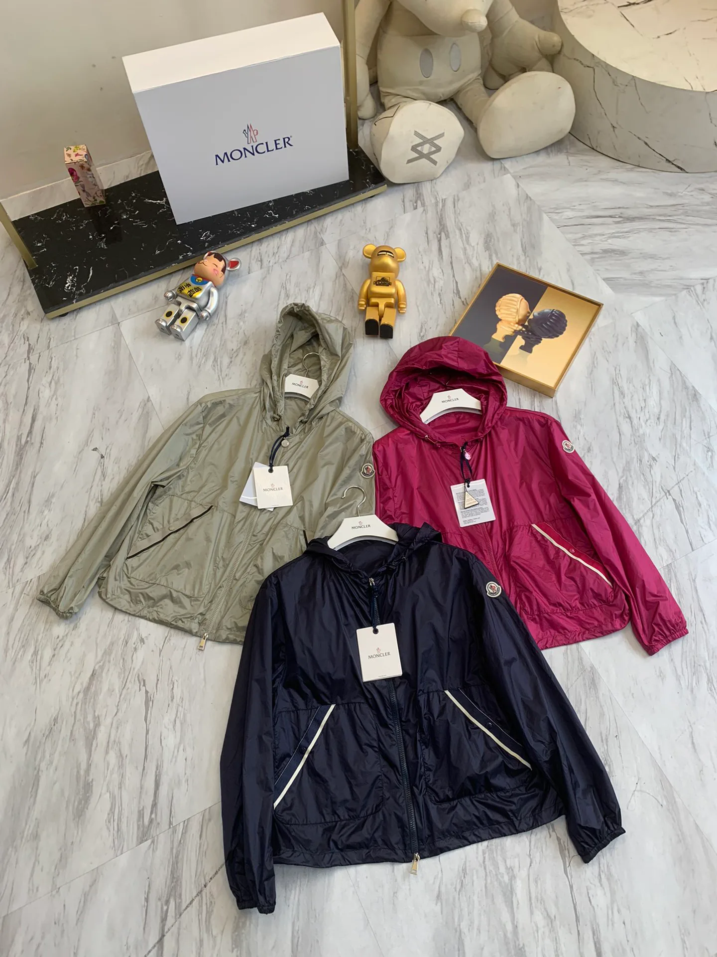 Куртки И Пуховики Женские Moncler 11479455