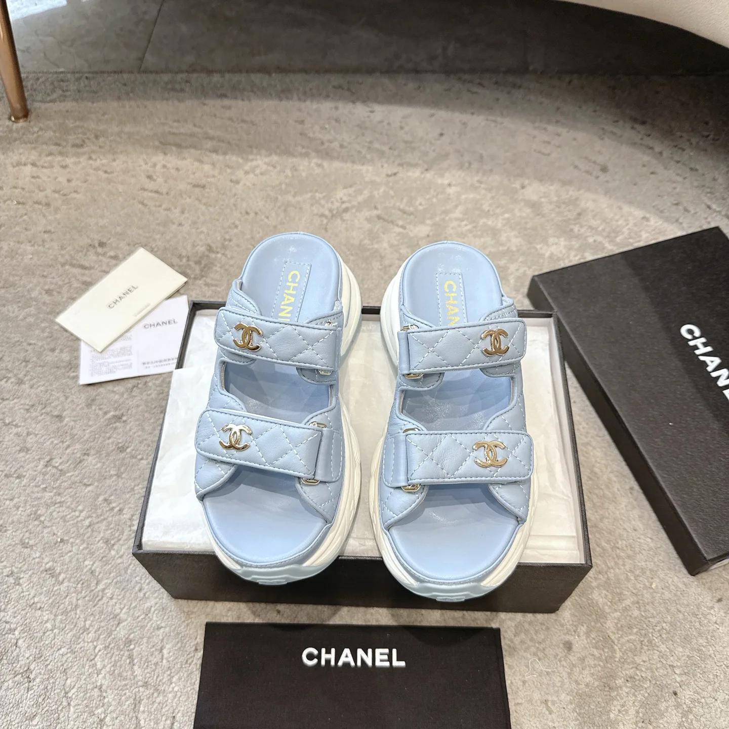 Босоножки Женские Chanel 16954210