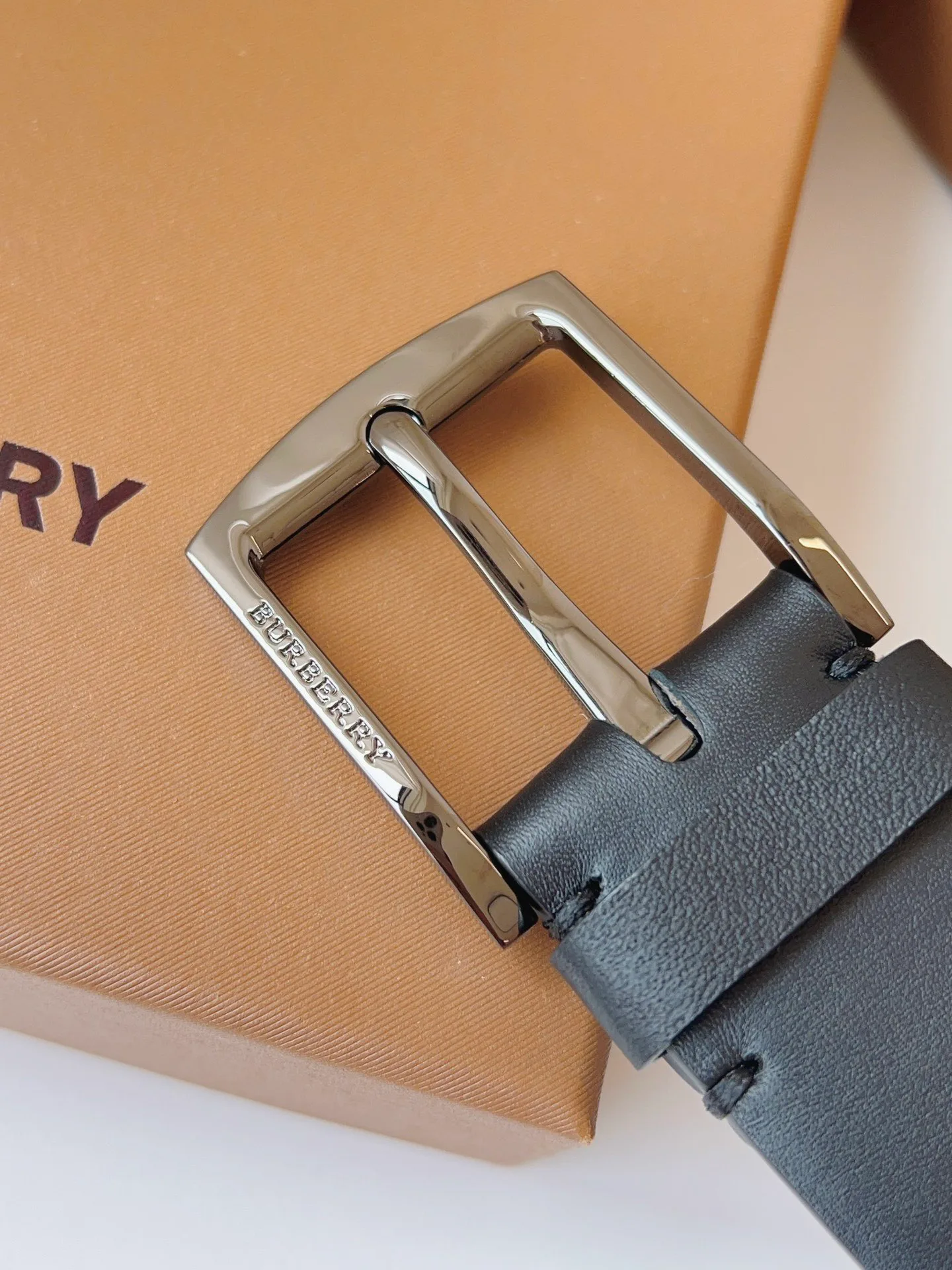 Ремни Burberry 11648712