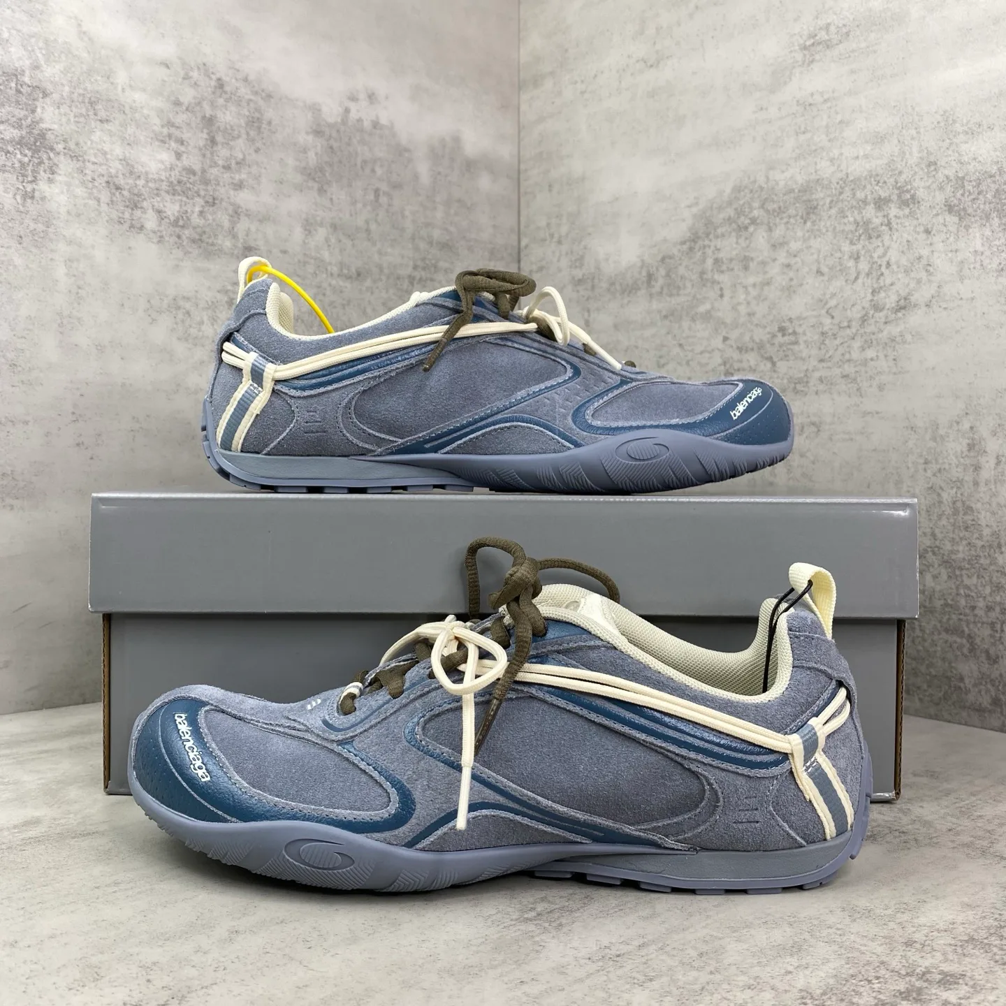 Кроссовки Женские Balenciaga 18781734