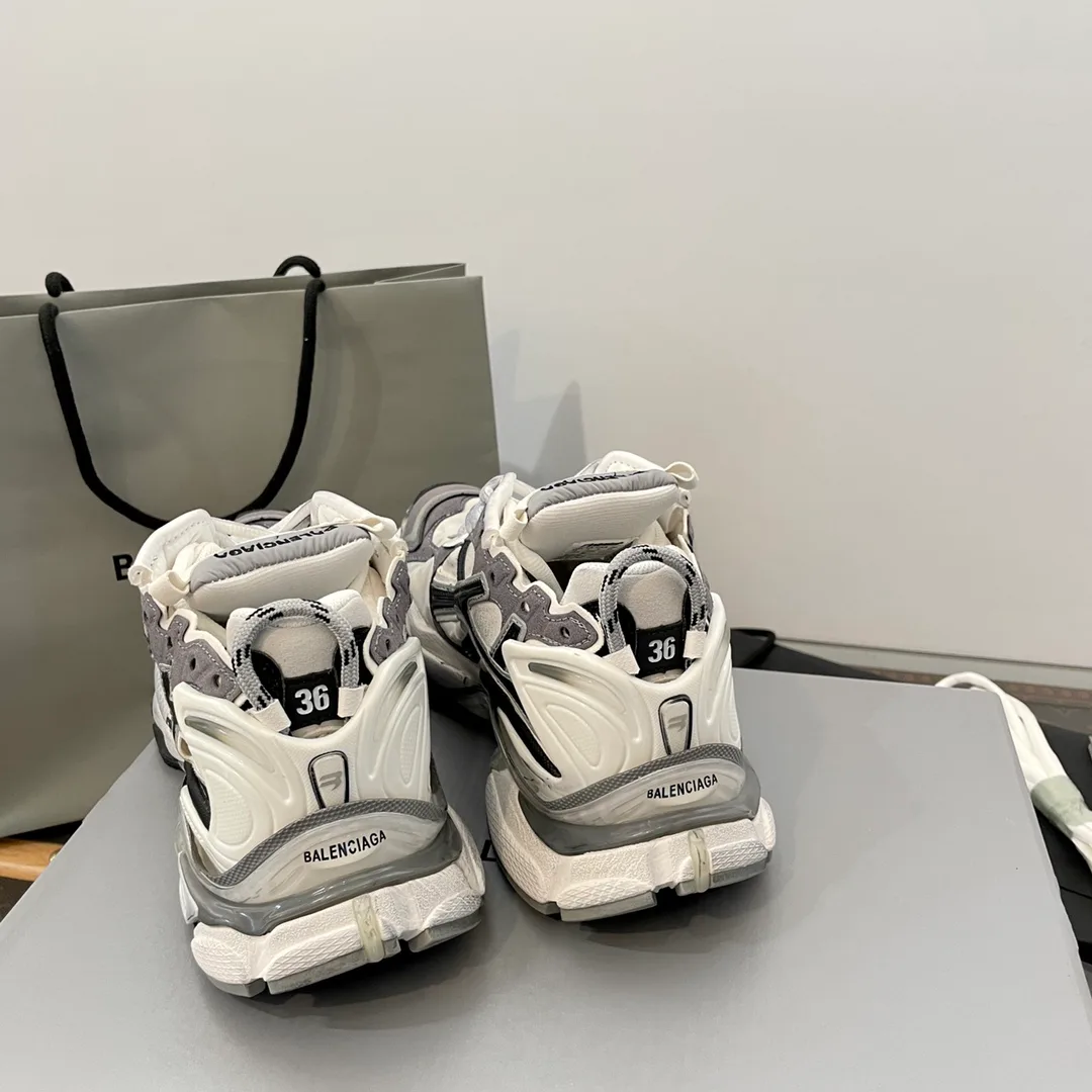 Кроссовки Женские Balenciaga 12558