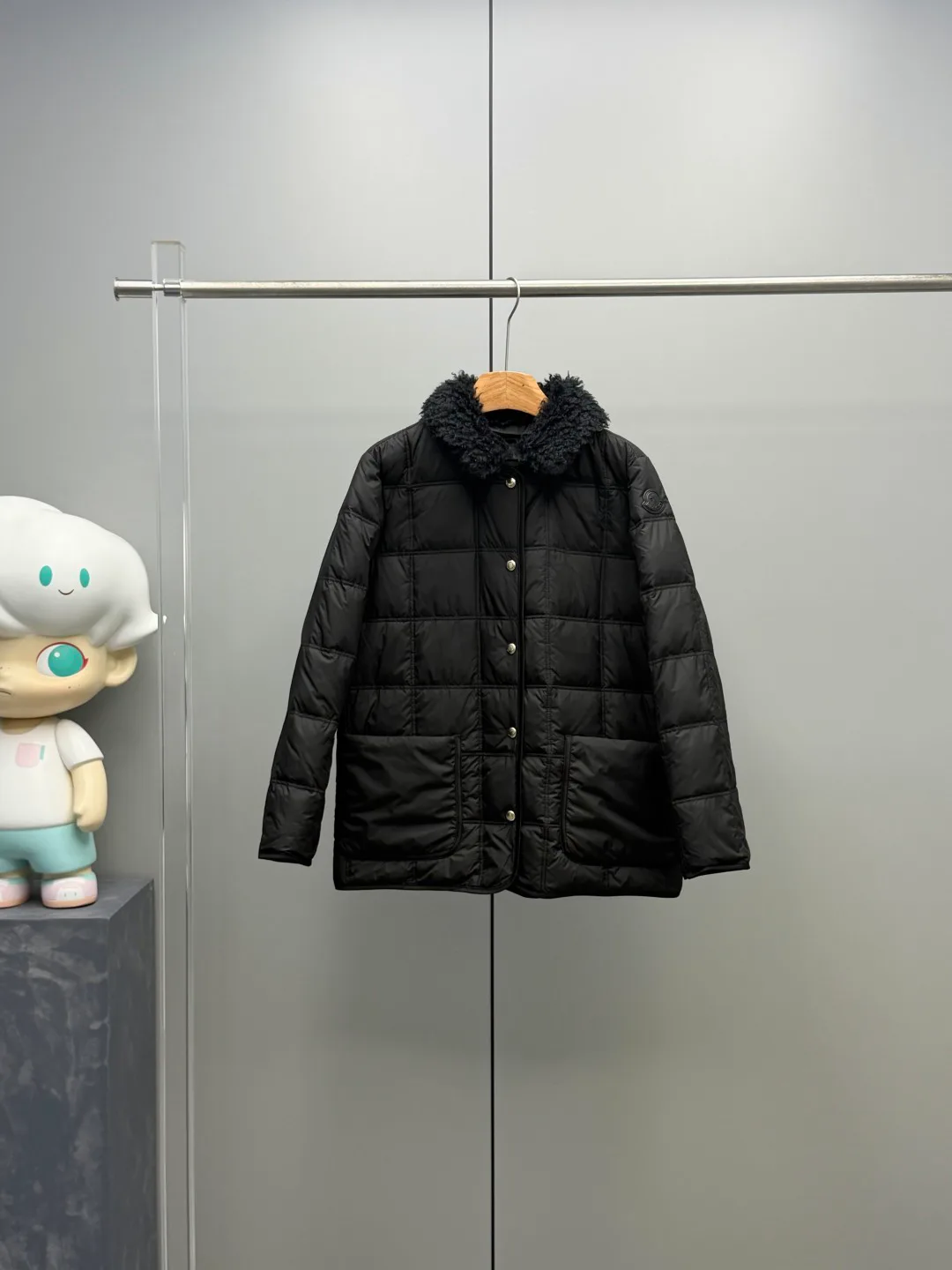Куртки И Пуховики Женские Moncler 17892327