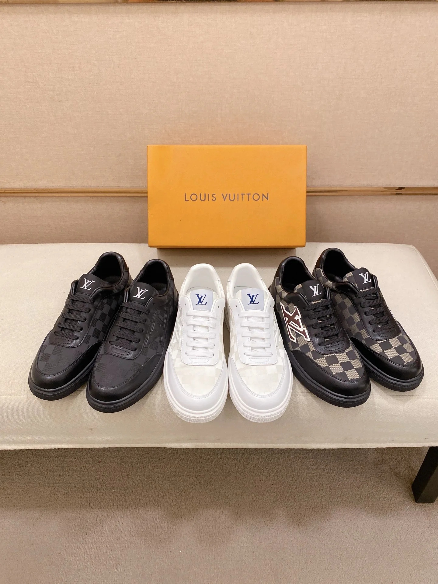 Кроссовки Мужские Louis Vuitton 1132295