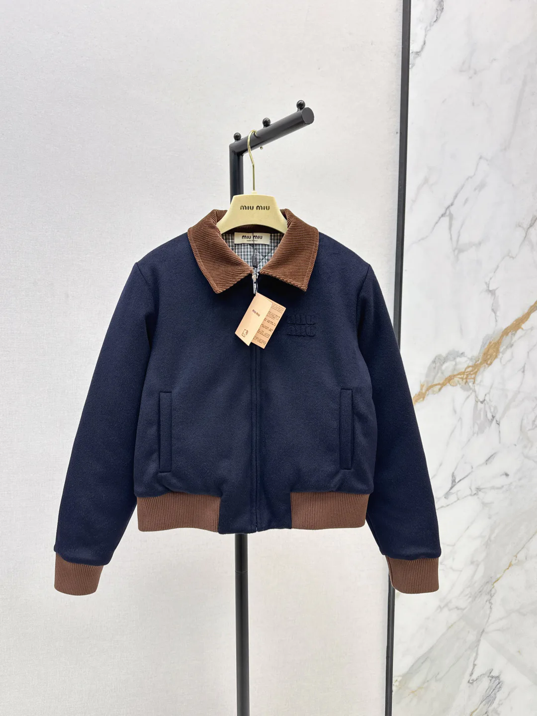 Куртки И Пуховики Женские Miu Miu 427888