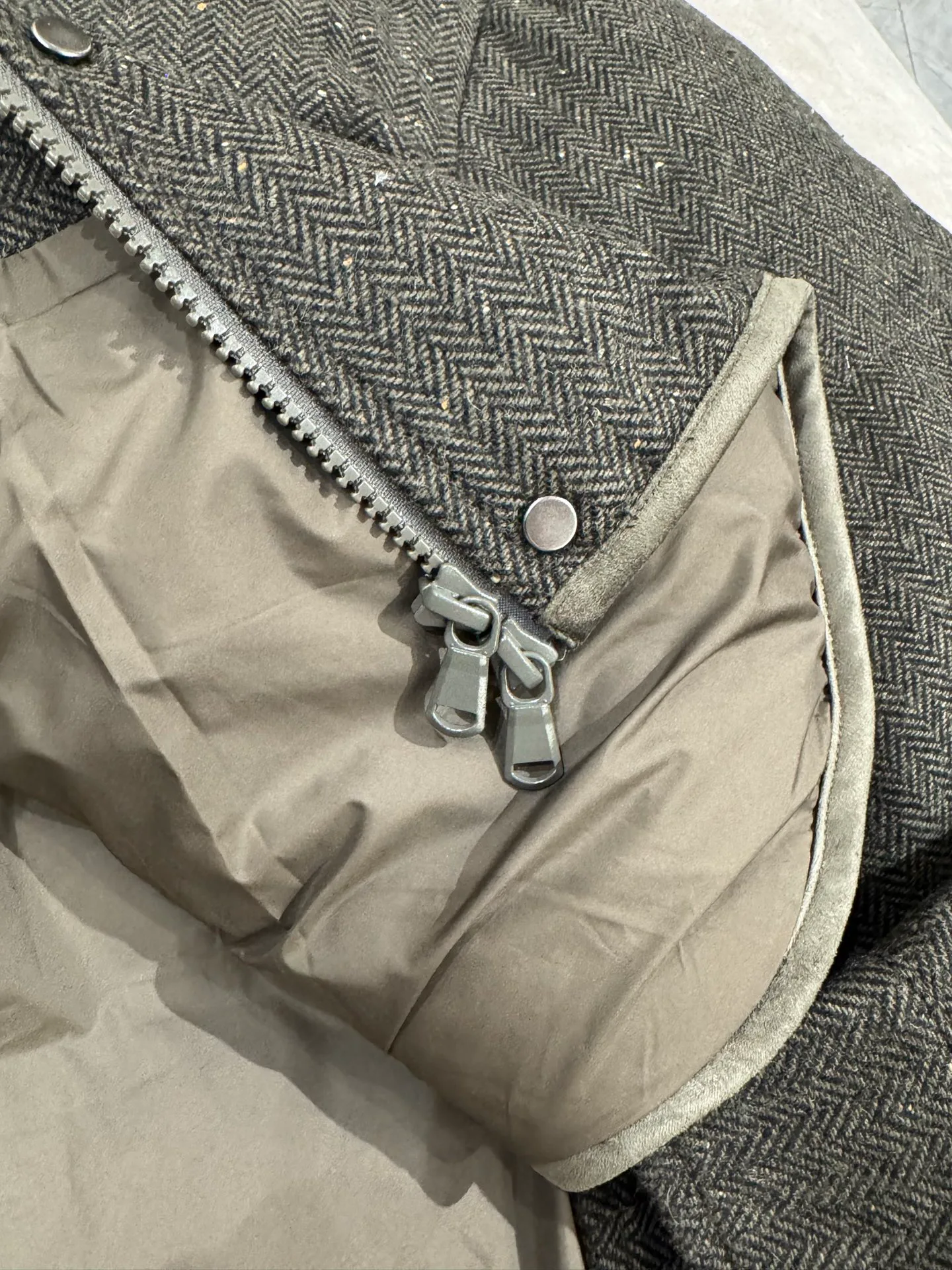 Куртки И Пуховики Женские Brunello Cucinelli 1182089