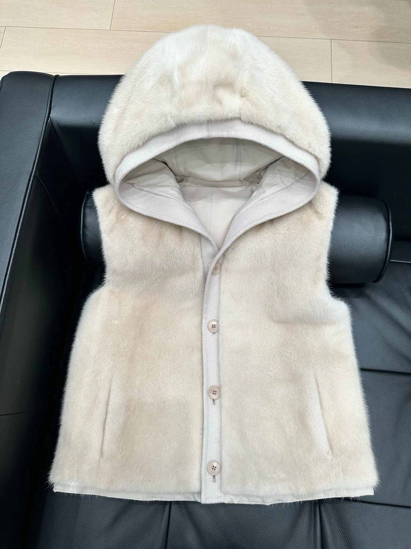 Жилеты Женские Loro Piana 18289319