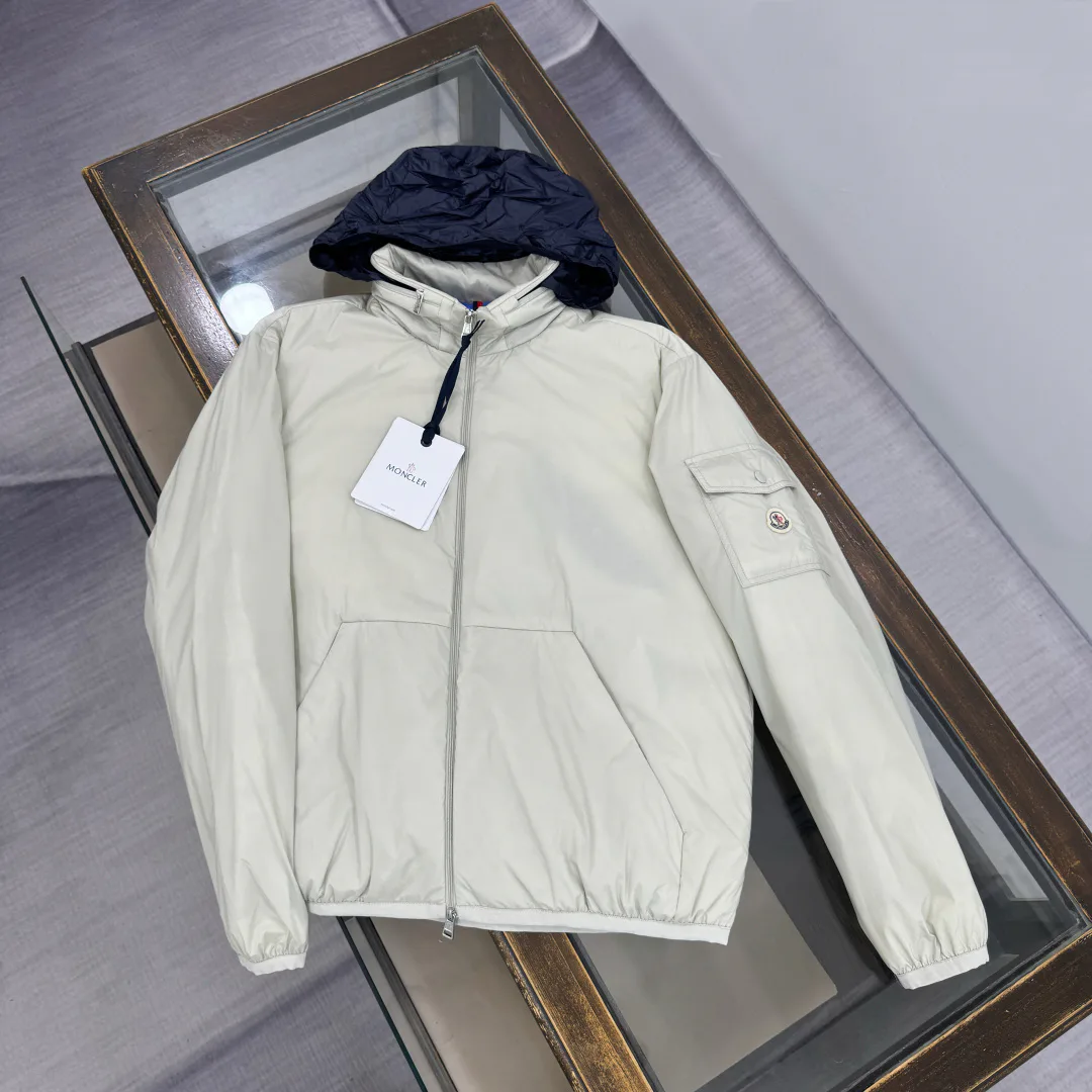 Куртки И Пуховики Женские Moncler 18001961