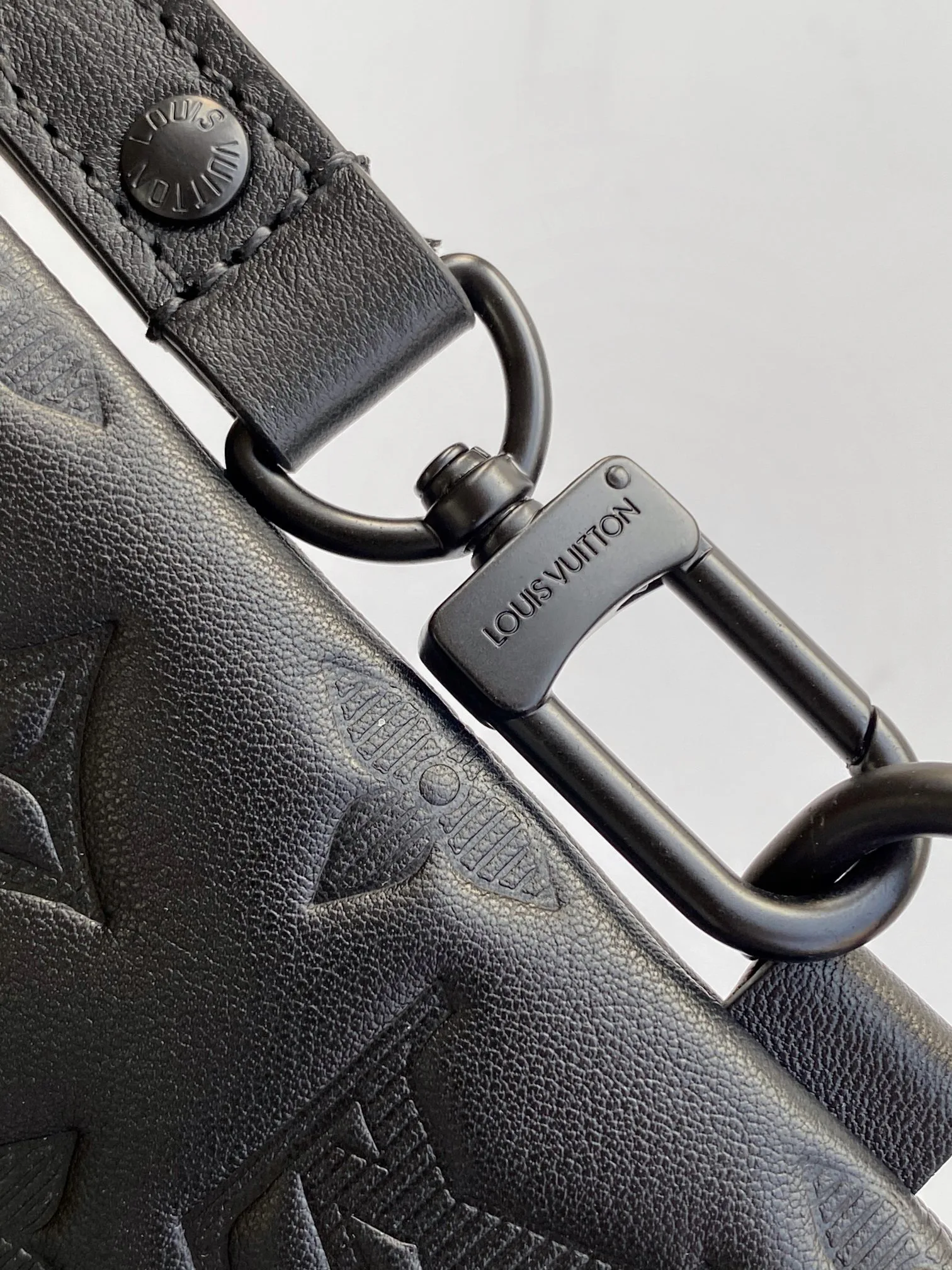 Клатчи Женские Louis Vuitton 1253955