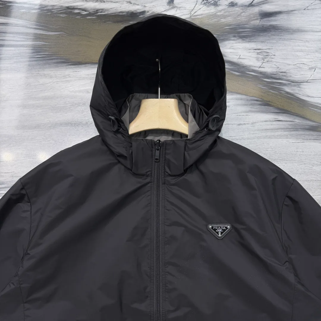 Куртки И Пуховики Мужские Prada 11454407