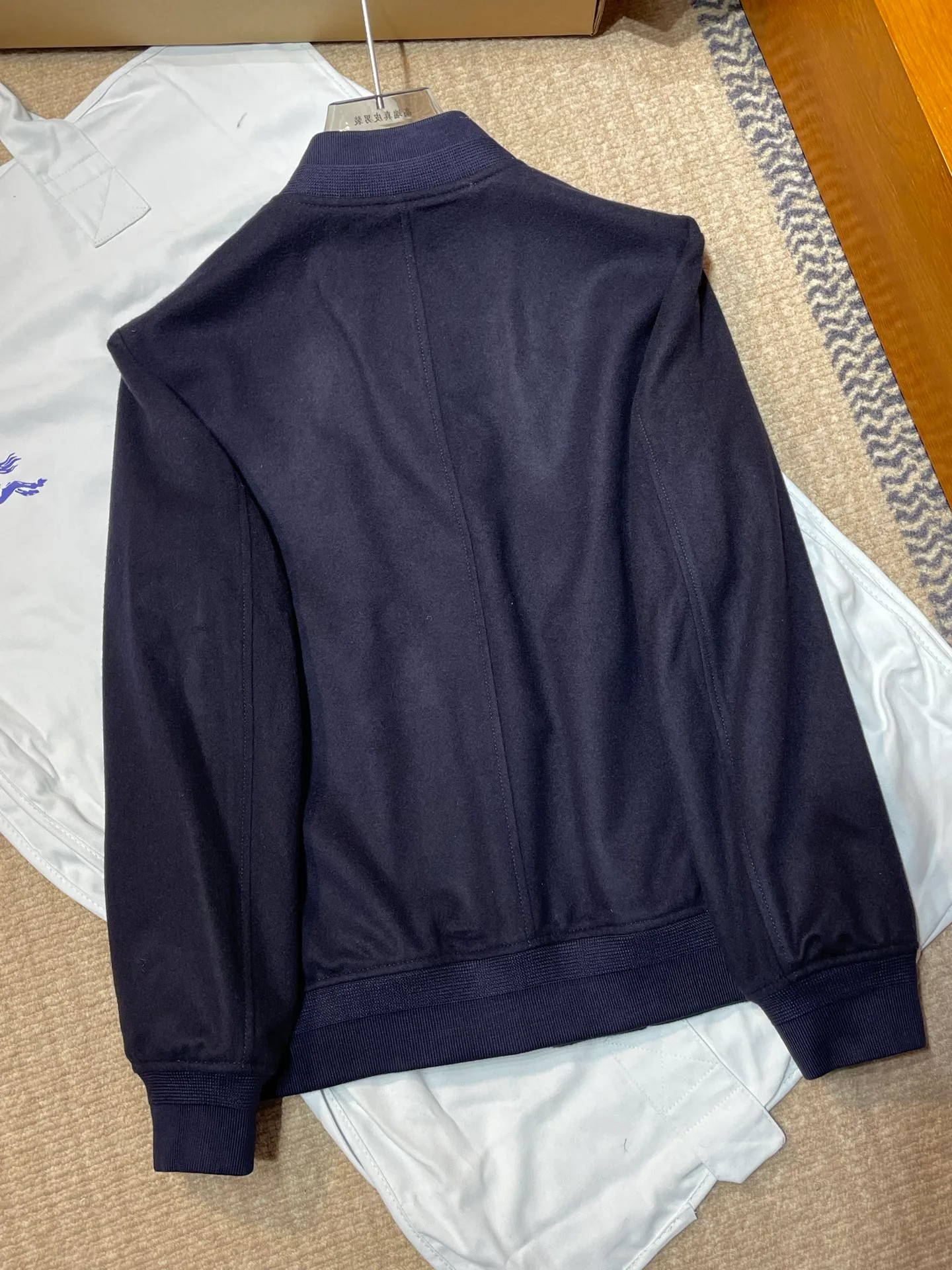 Куртки И Пуховики Мужские Burberry 18235962