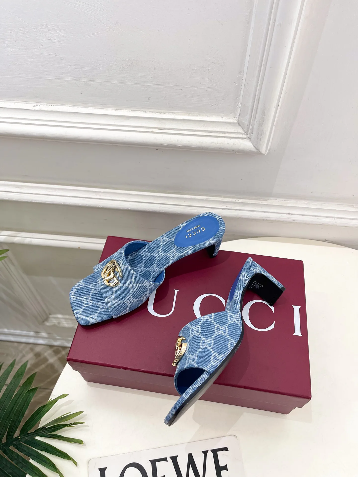 Шлепанцы Женские Gucci 13085039