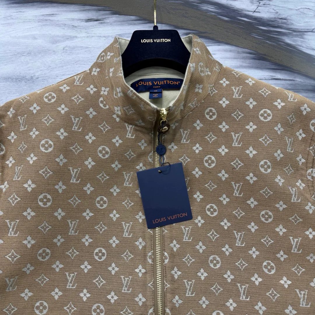 Куртки И Пуховики Мужские Louis Vuitton 441606