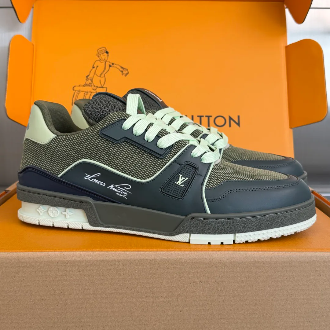 Кроссовки Мужские Louis Vuitton 10192684