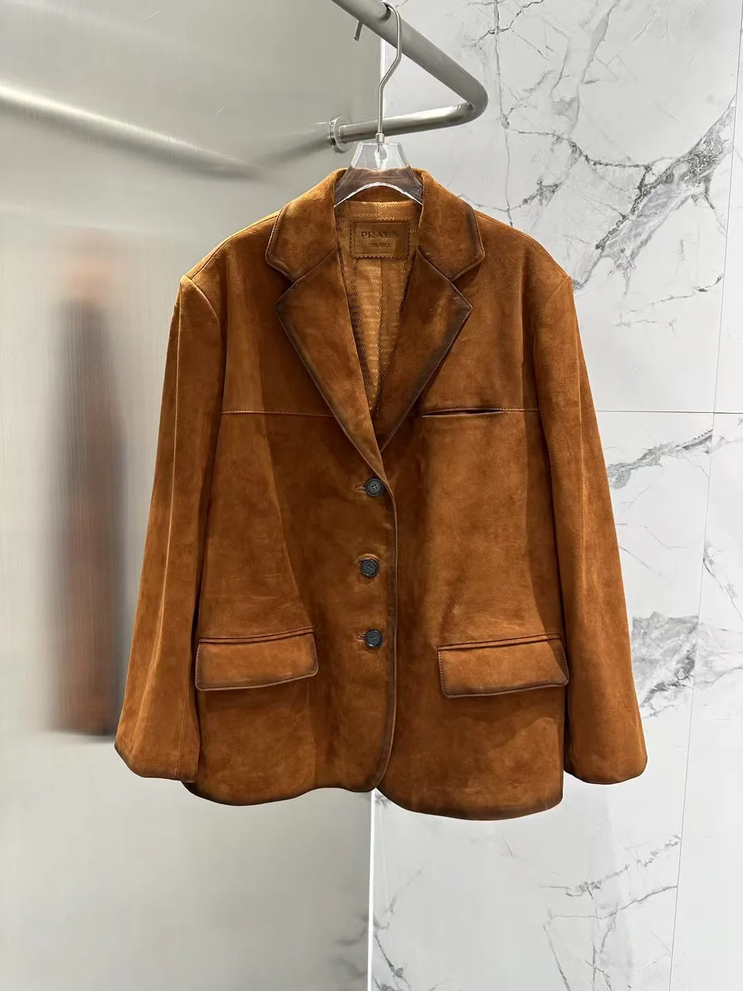 Кожаные Куртки И Дублёнки Женские Prada 13186433