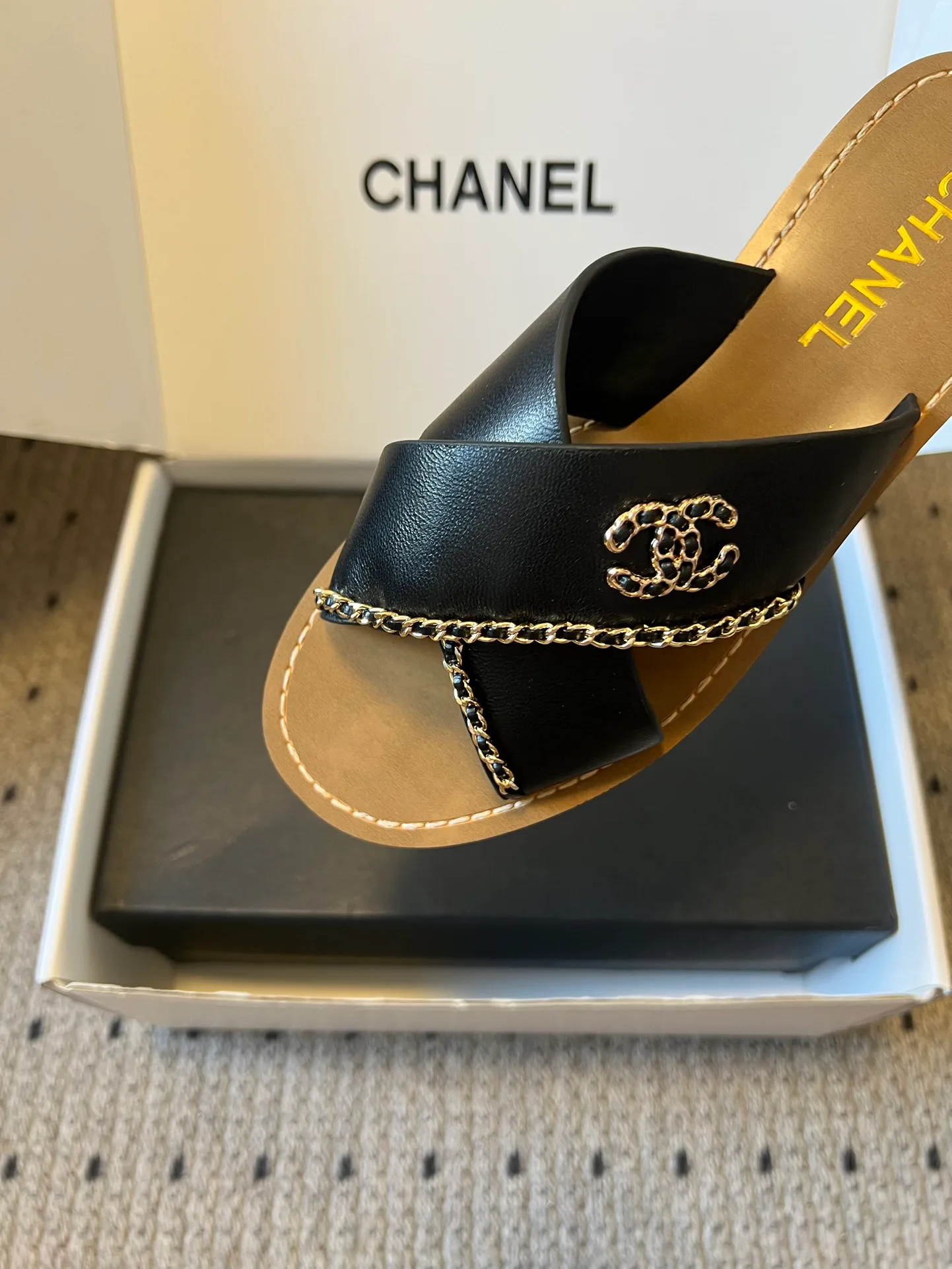 Шлепанцы Женские Chanel 1122455