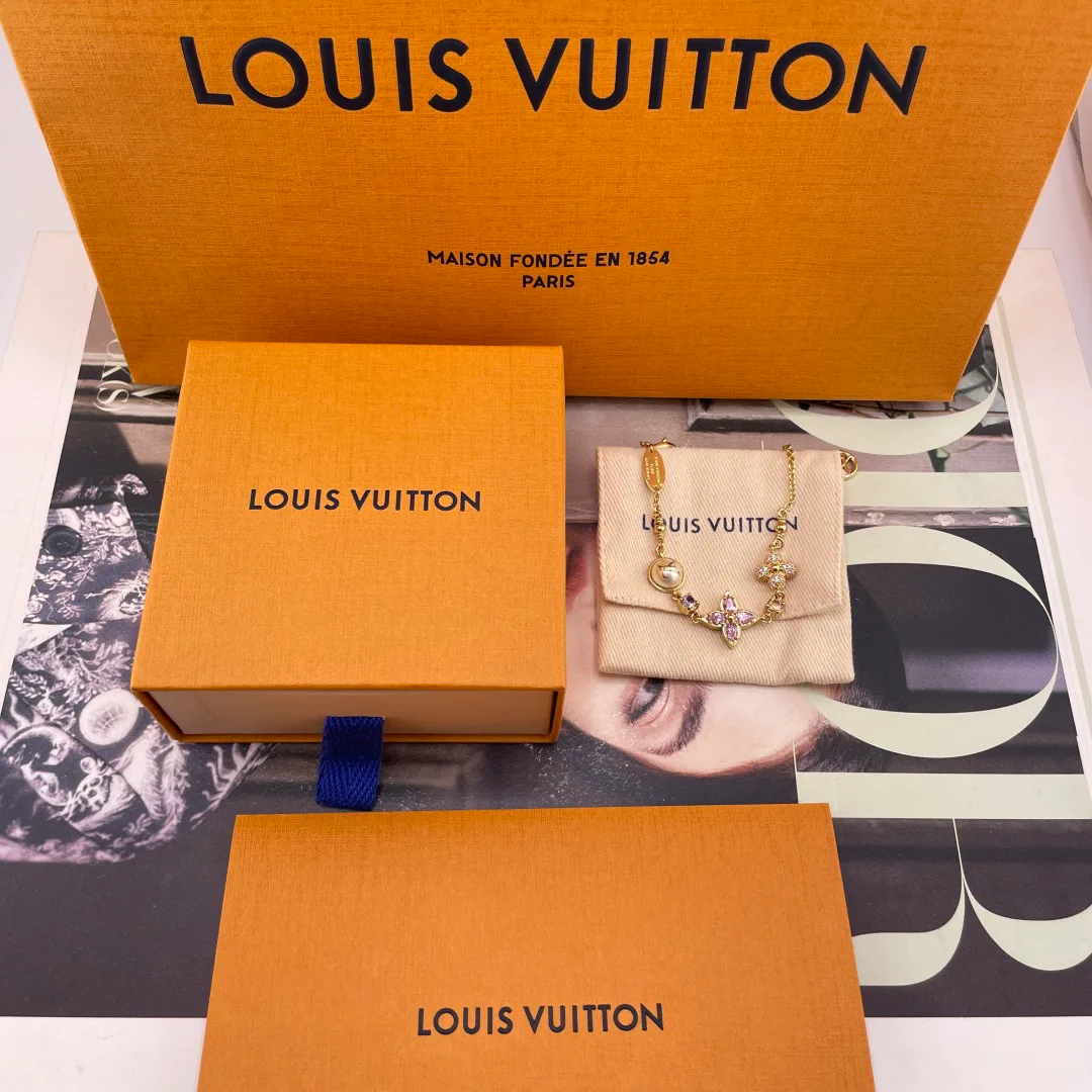 Бижутерия Louis Vuitton 17909708