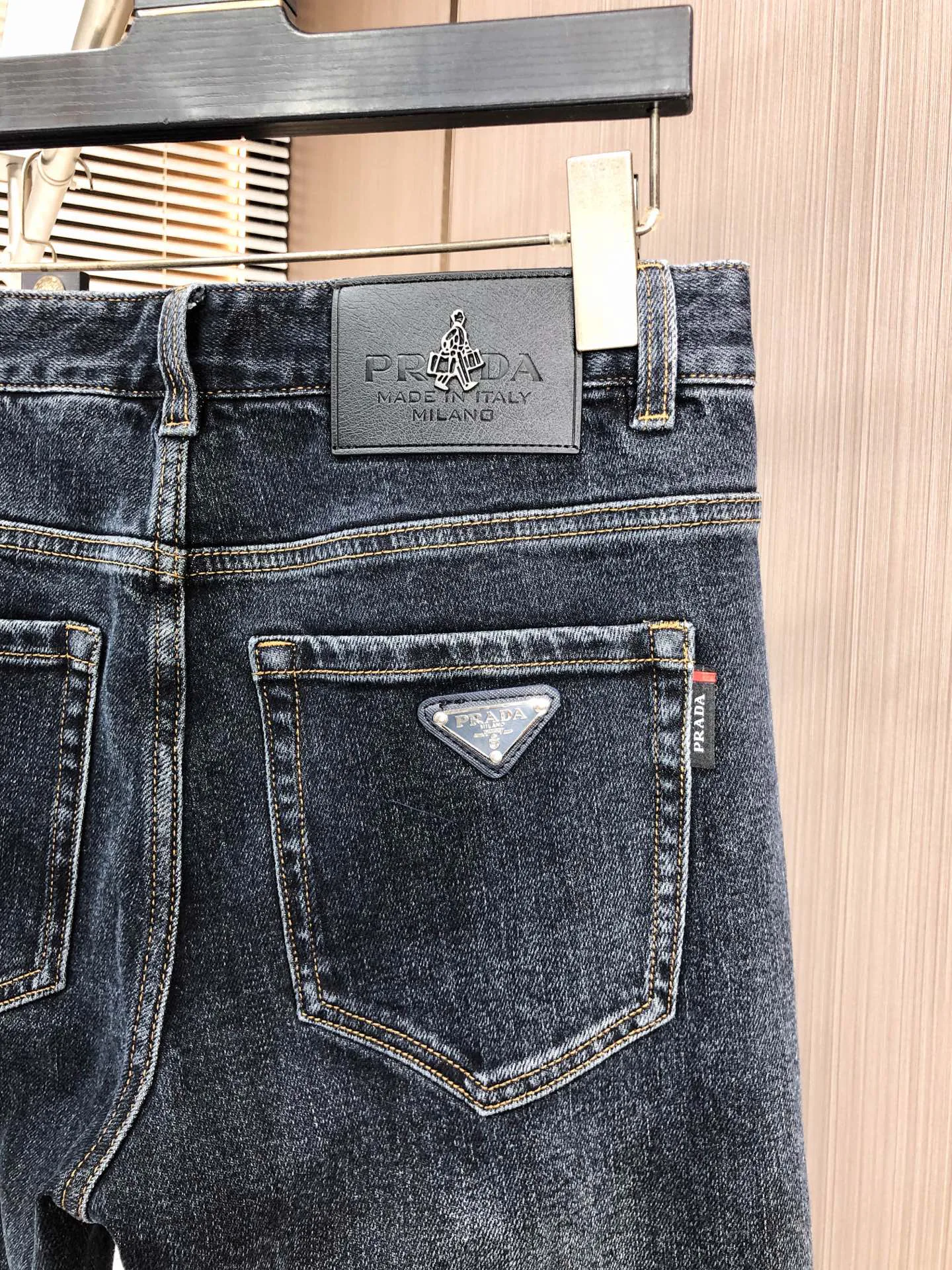 Джинсы Мужские Prada 6046287