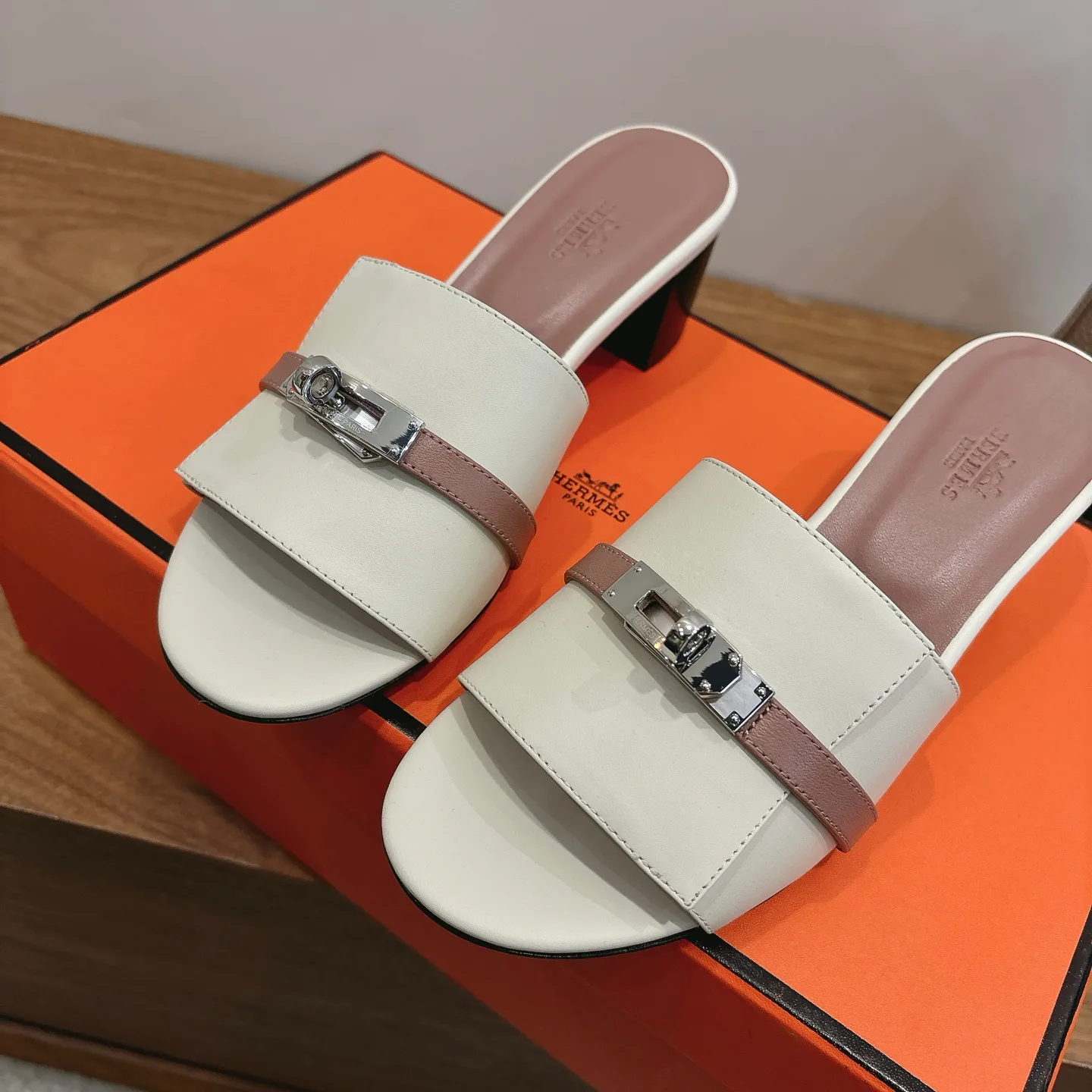 Туфли Женские Hermes 11622274