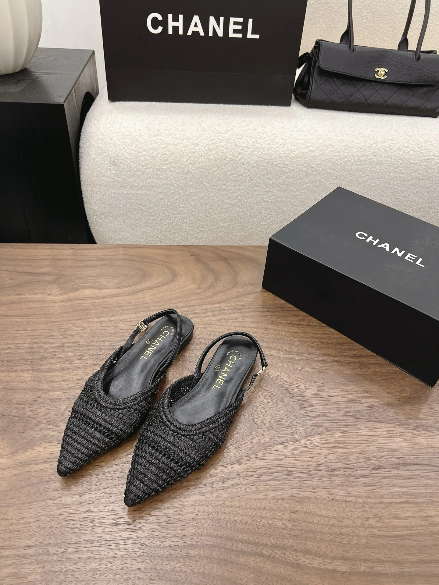 Туфли Женские Chanel 17666765