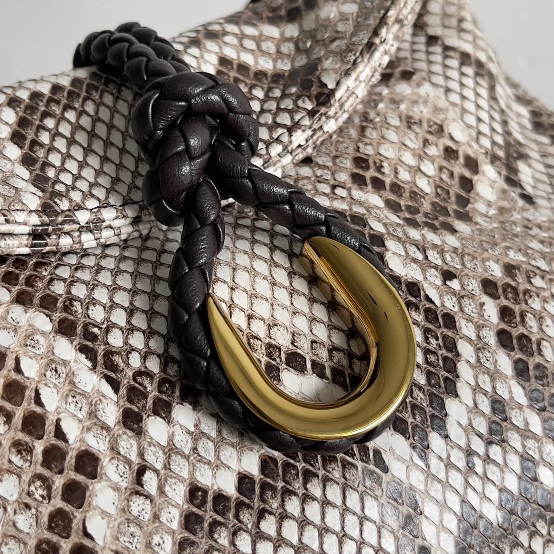 Сумки На Ремне Женские Bottega Veneta 567155