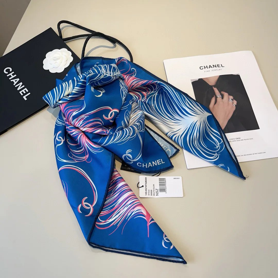 Платки Chanel 11362330