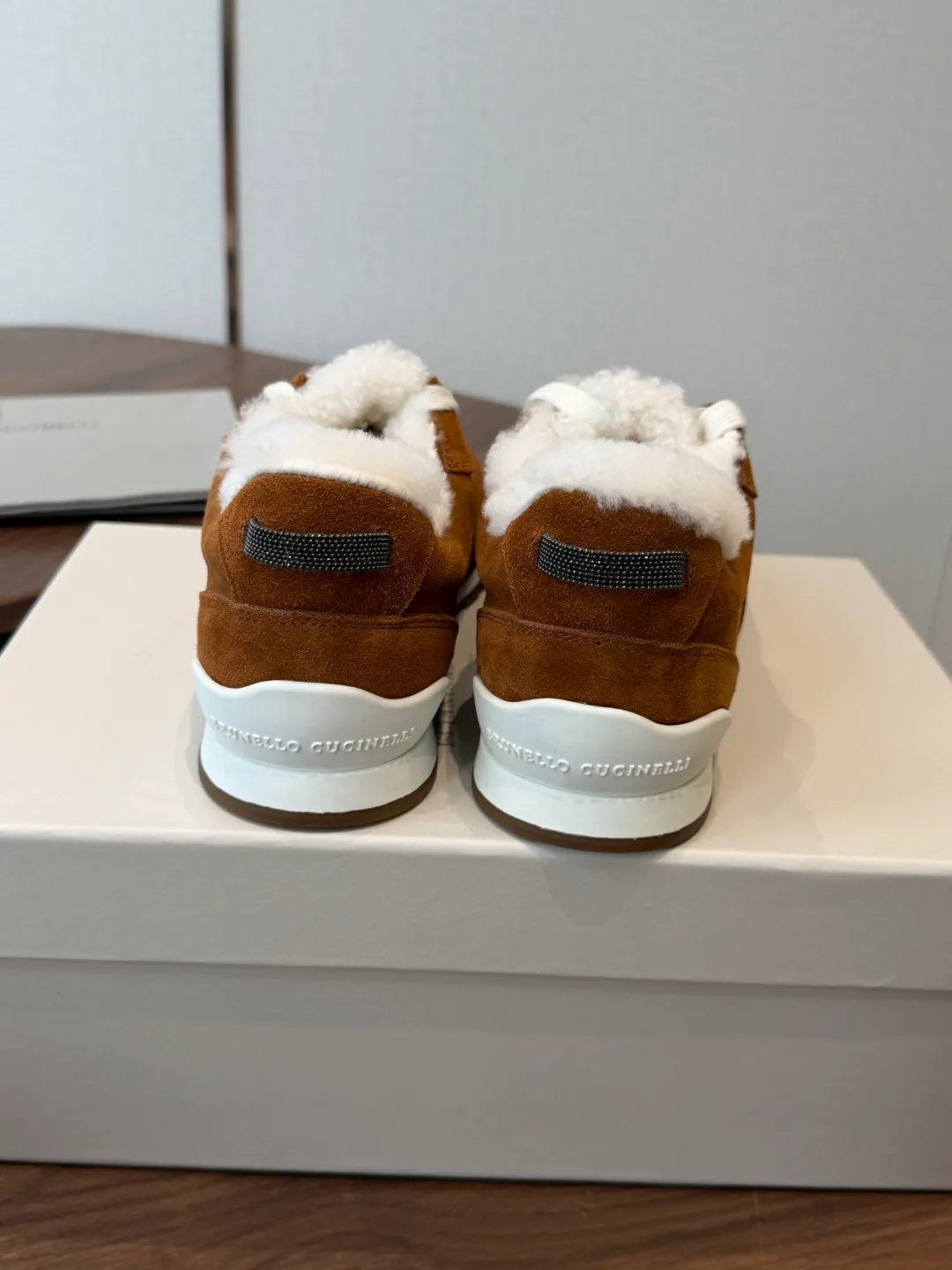 Кроссовки Женские Brunello Cucinelli 18142832