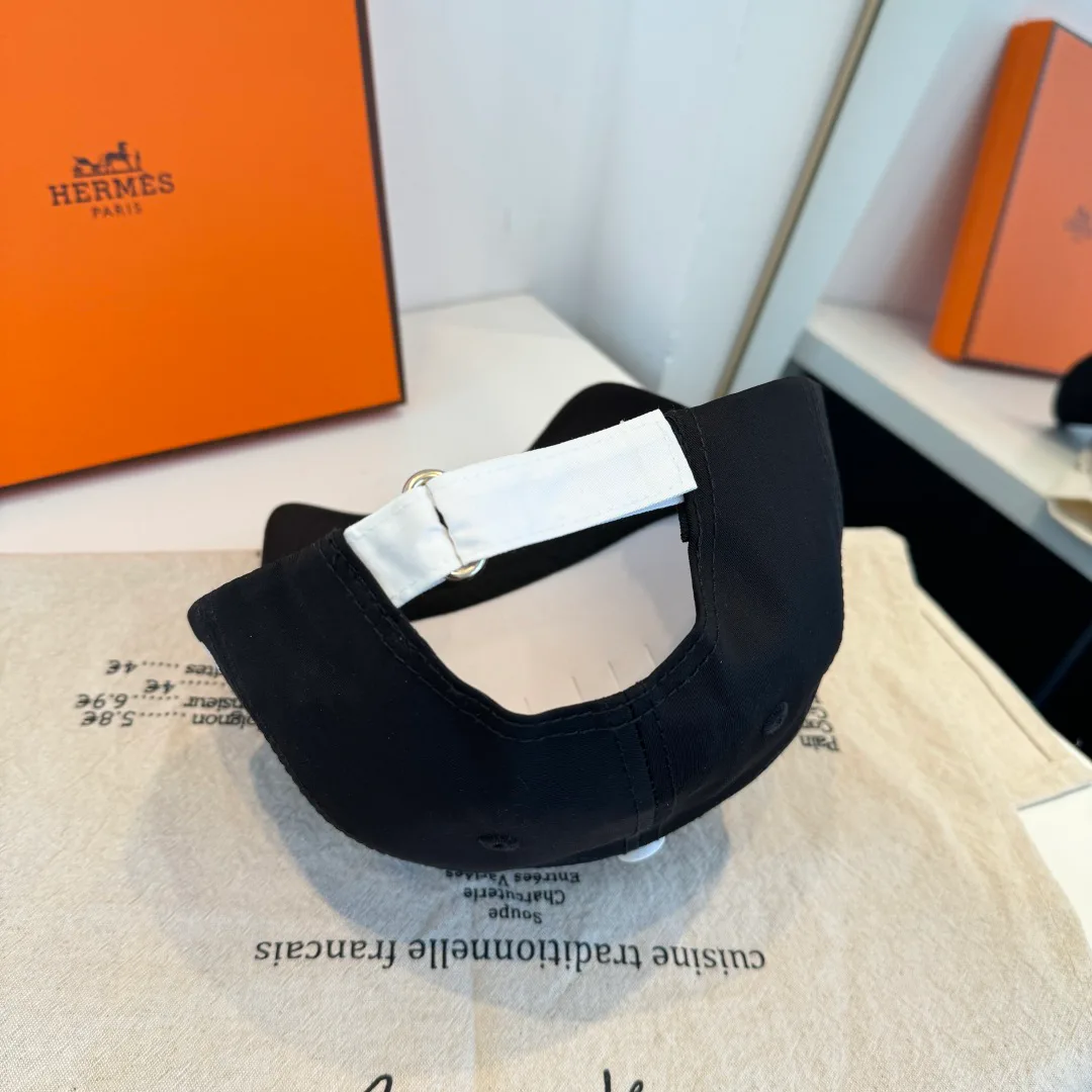 Головные Уборы Hermes 17350029