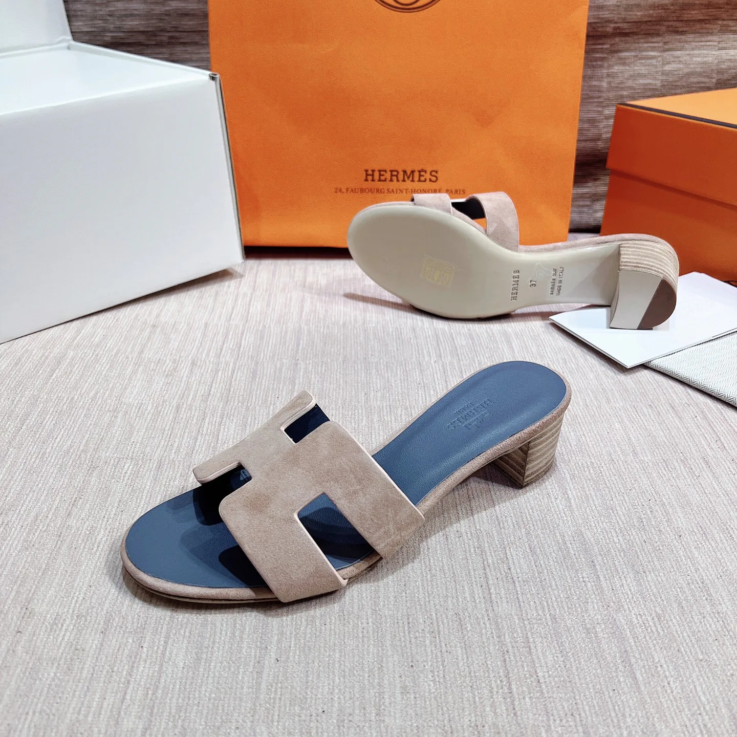 Босоножки Женские Hermes 17749534