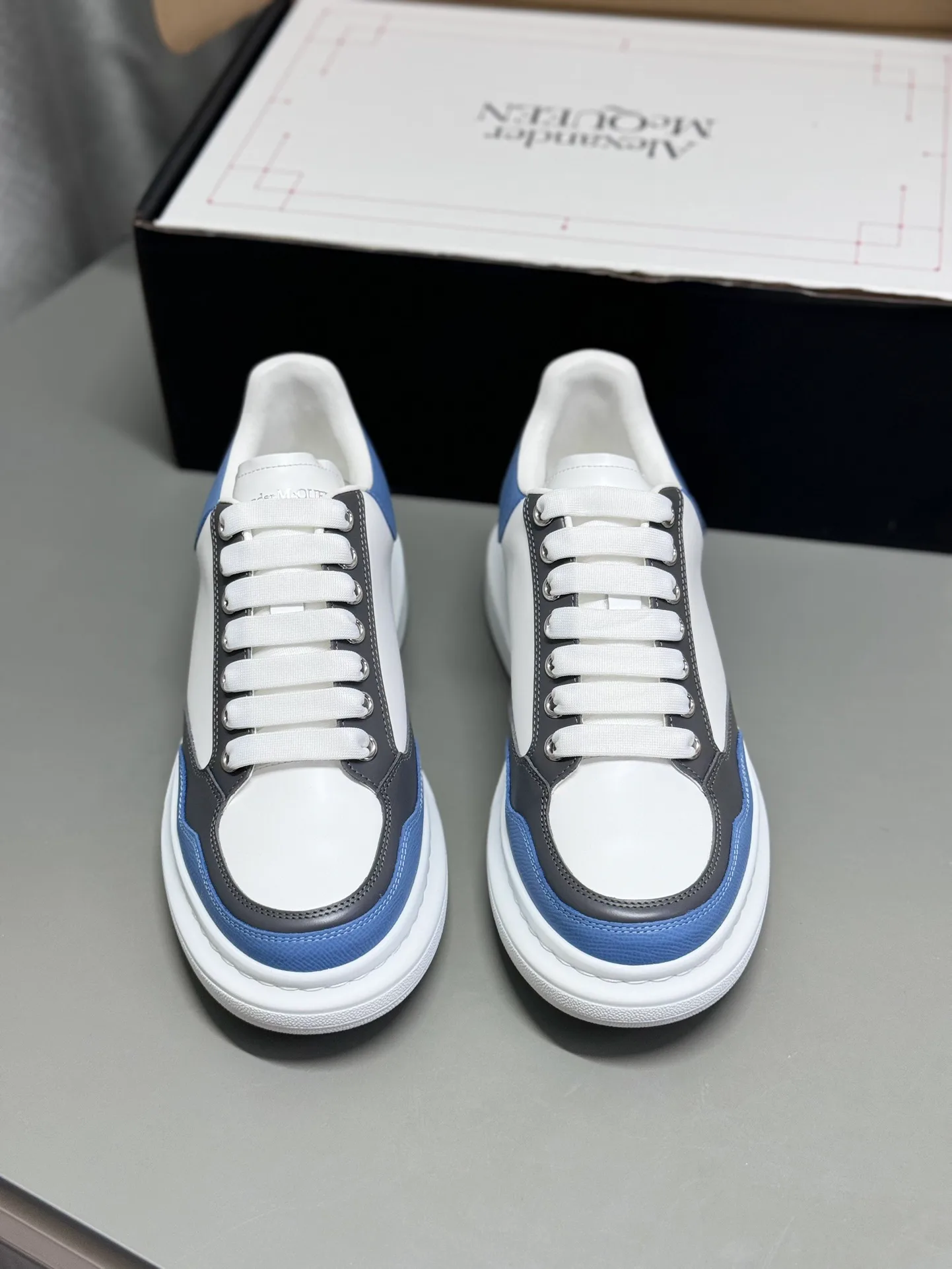 Кроссовки Мужские Alexander Mcqueen 730138