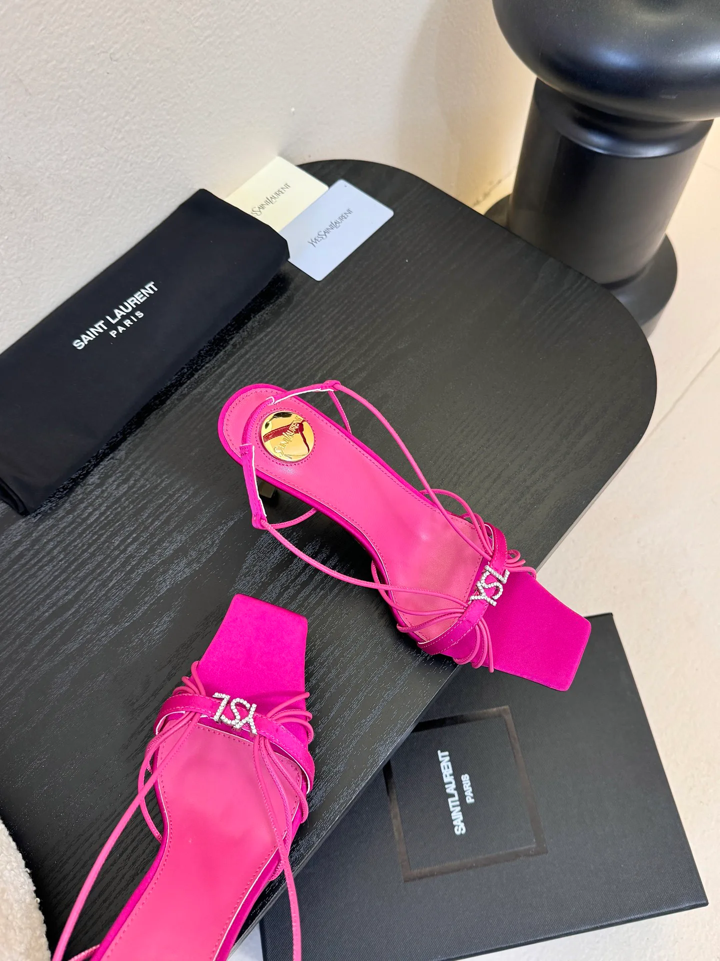 Босоножки Женские Saint Laurent 3495958