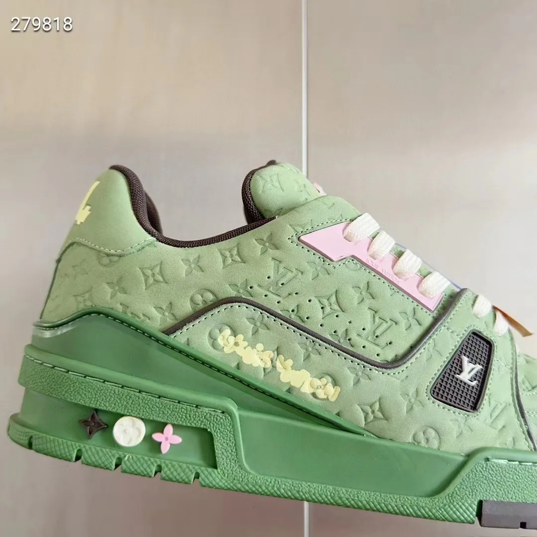 Кроссовки Женские Louis Vuitton 1974741