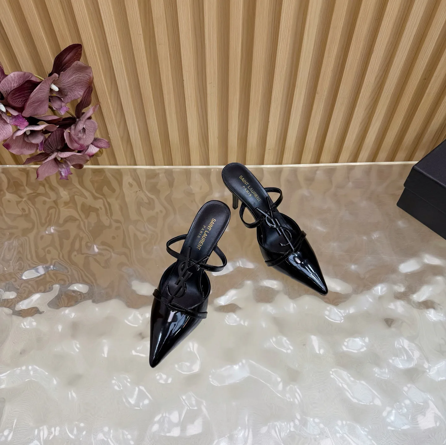 Босоножки Женские Saint Laurent 232657