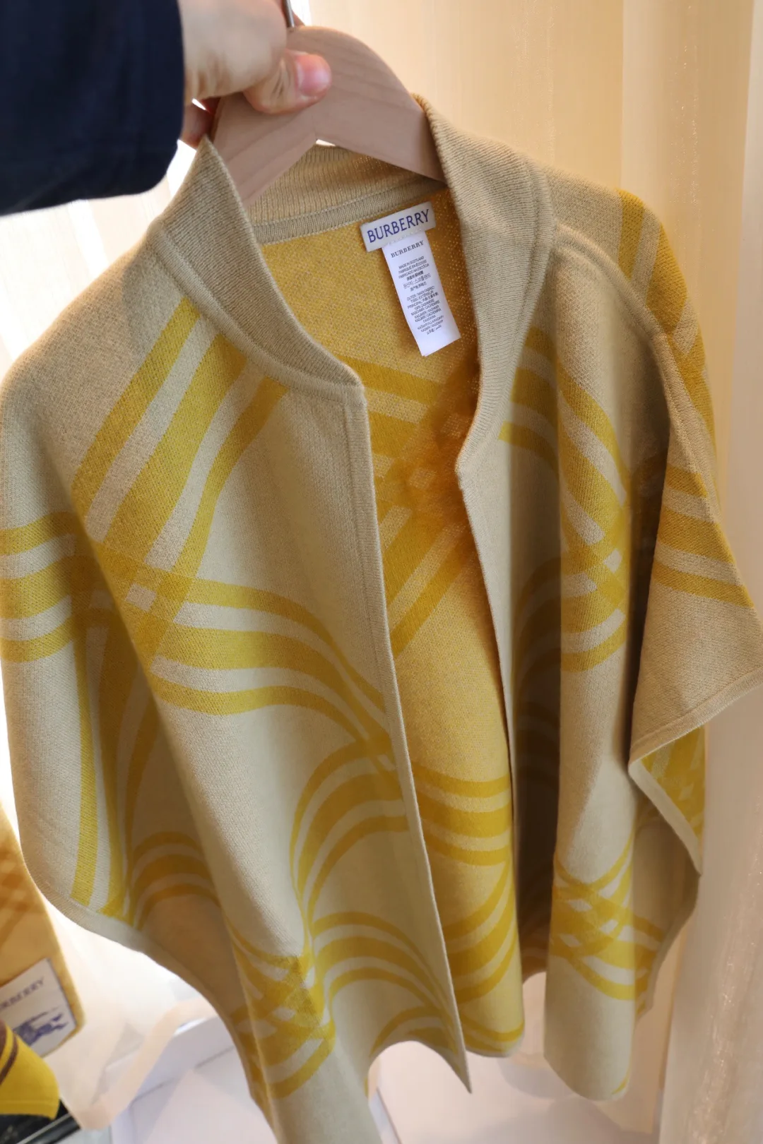 Шарфы Женские Burberry 12023