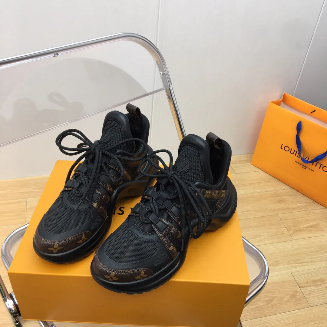 Кроссовки Женские Louis Vuitton 3289