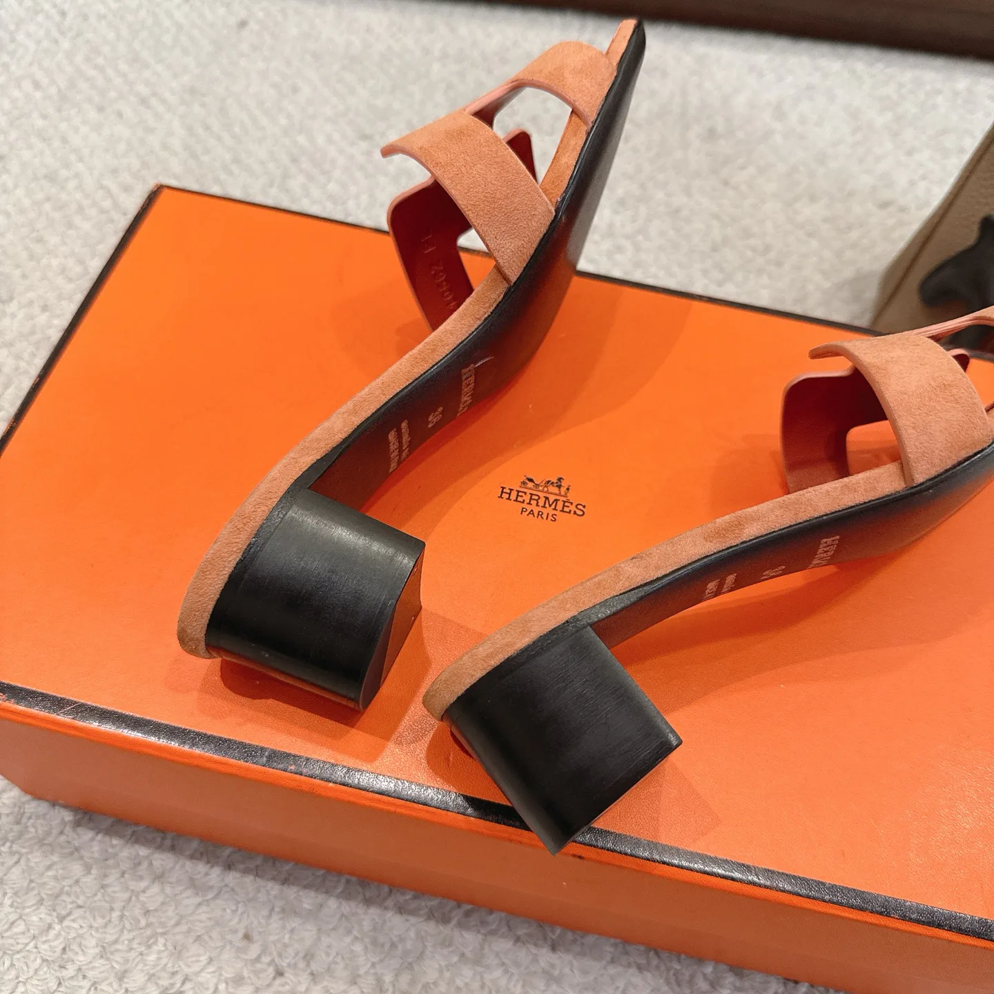 Шлепанцы Женские Hermes 11622352