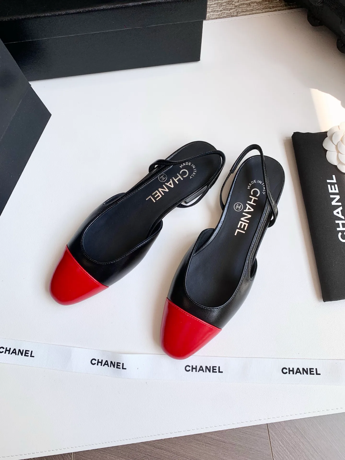 Туфли Женские Chanel 16948102
