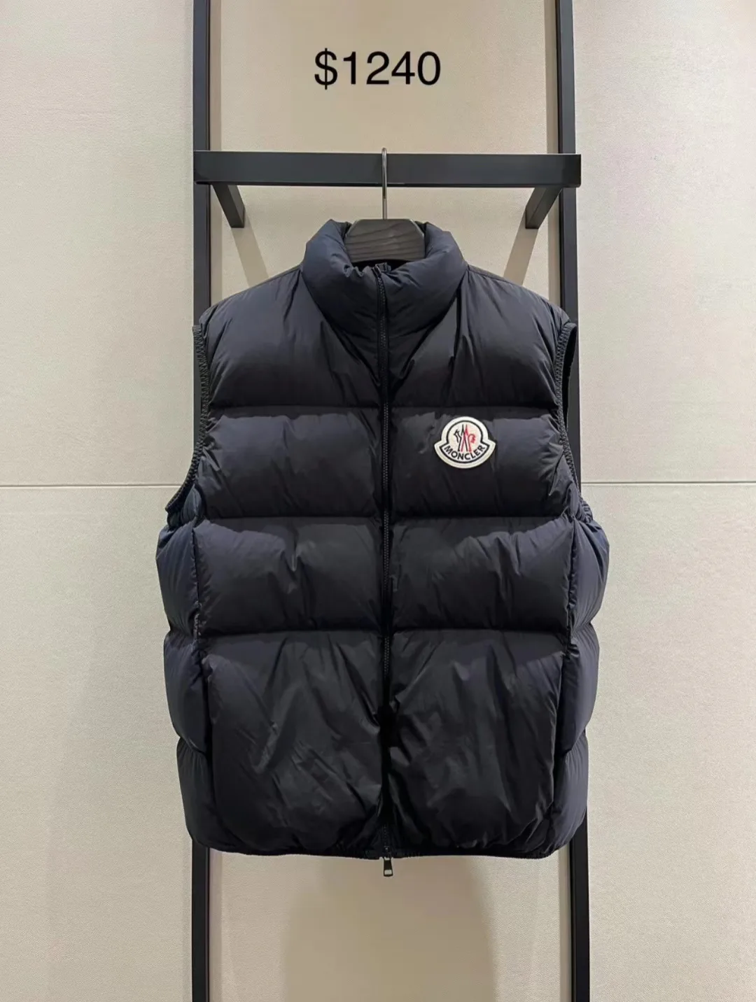 Жилеты Женские Moncler 18007561