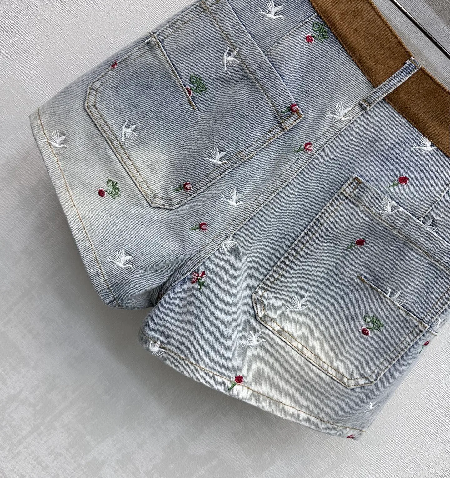 Шорты Женские Christian Dior 11628250