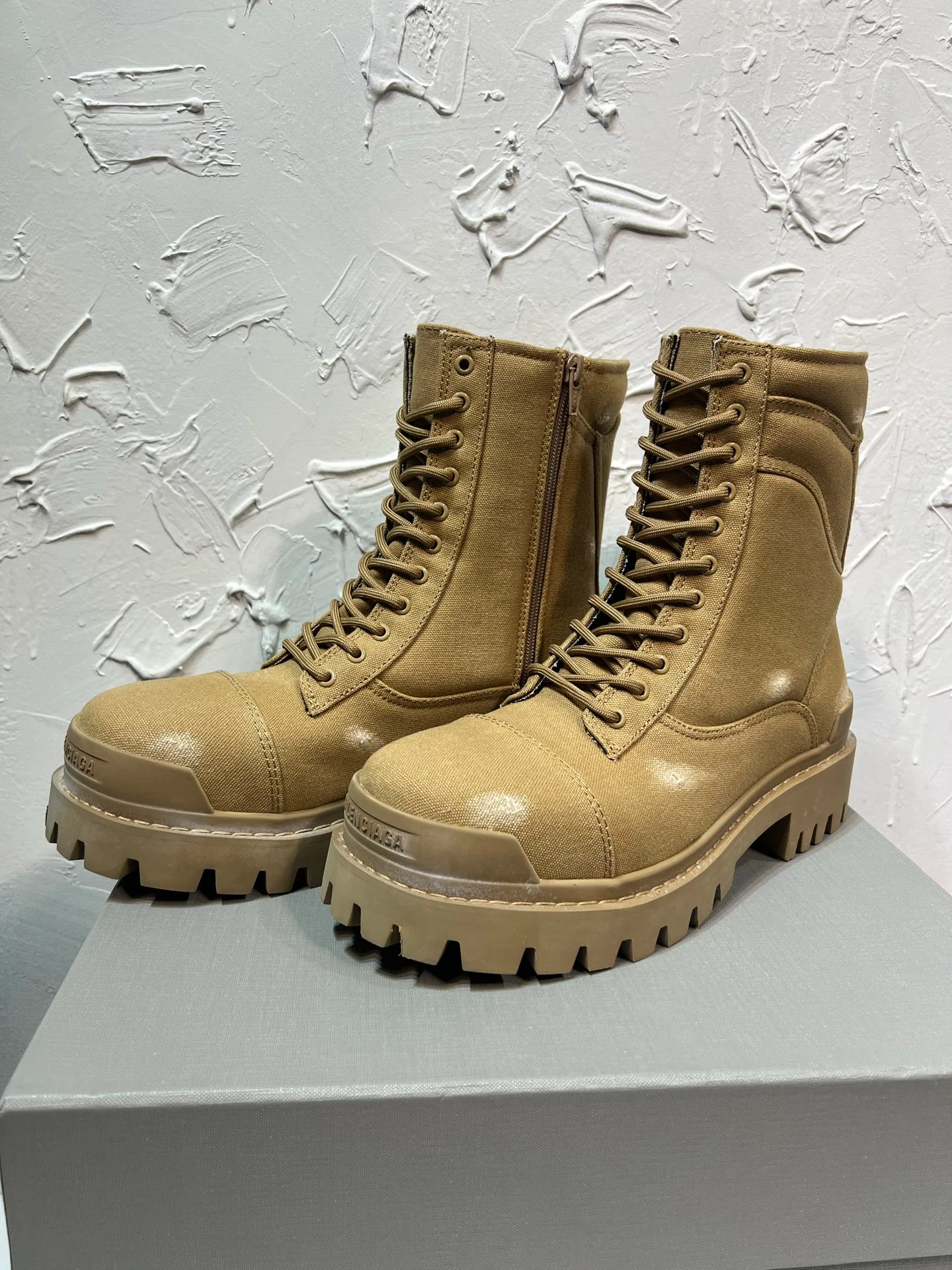 Ботинки Мужские Balenciaga 10843153