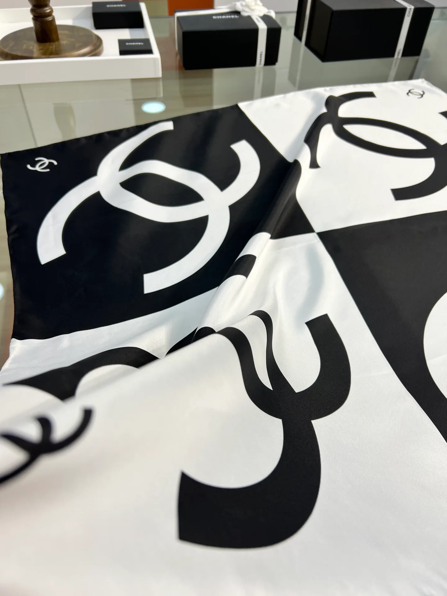 Шарфы Chanel 136914