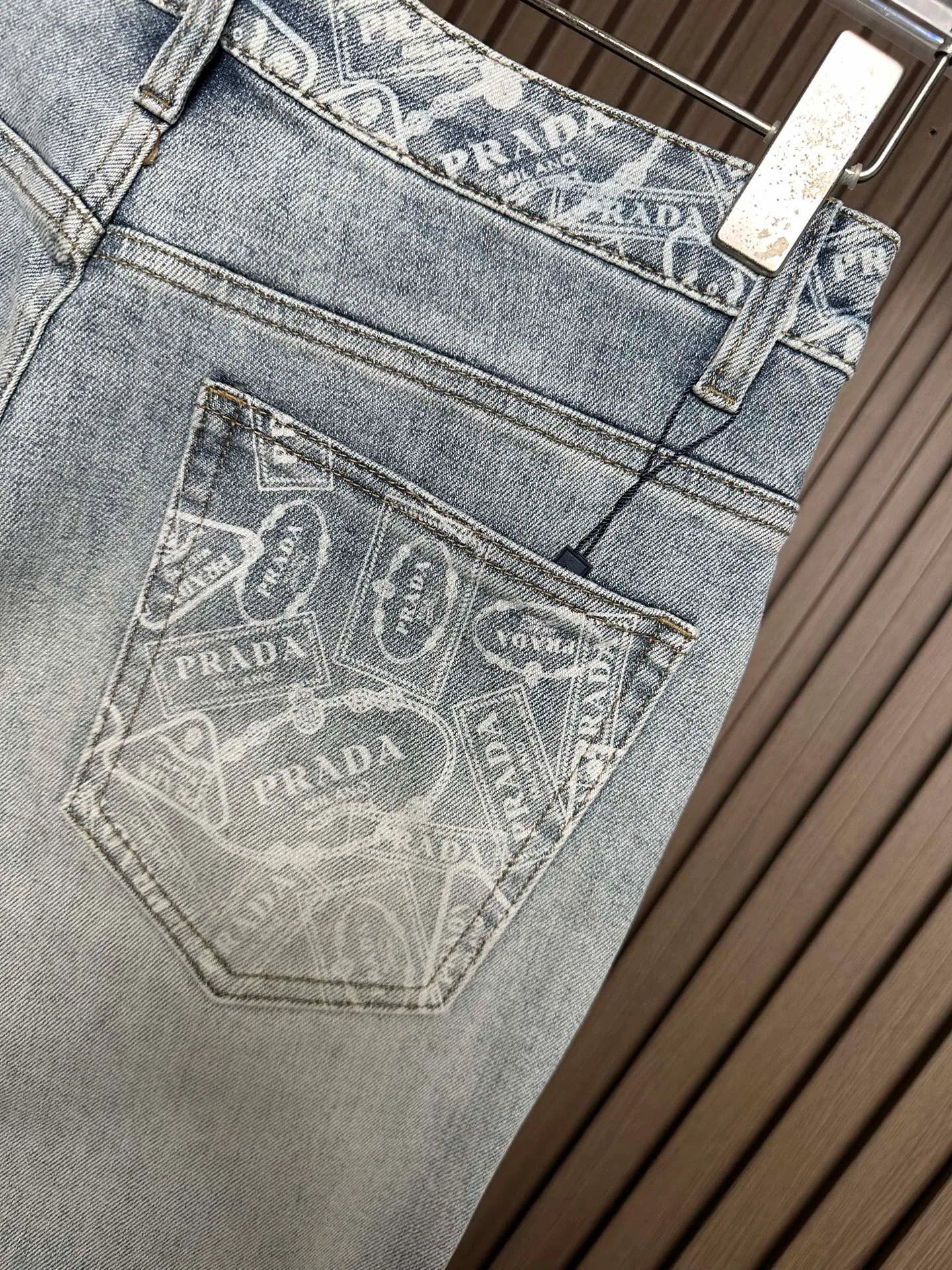 Джинсы Женские Prada 12192792