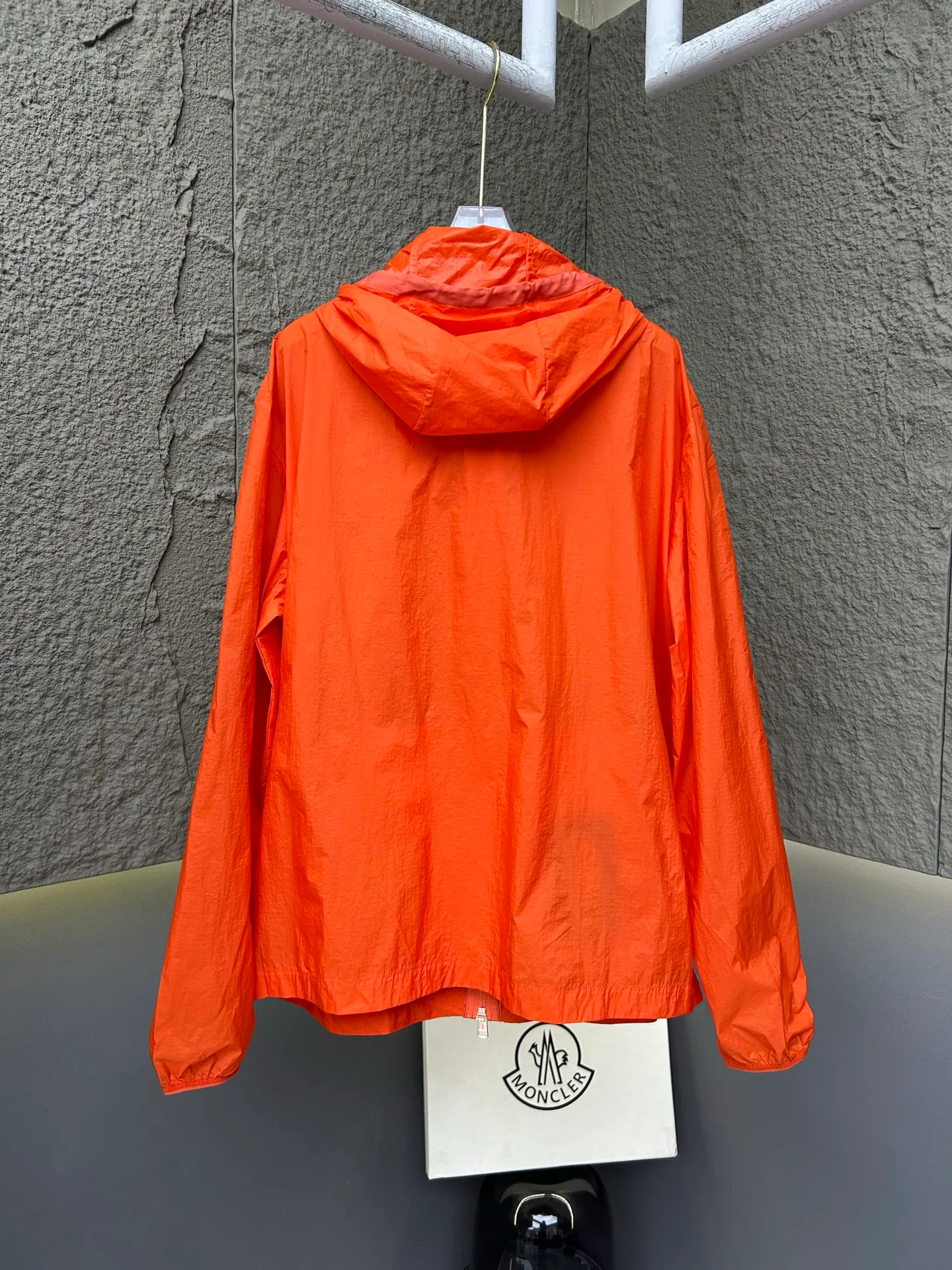 Куртки И Пуховики Женские Moncler 11666870
